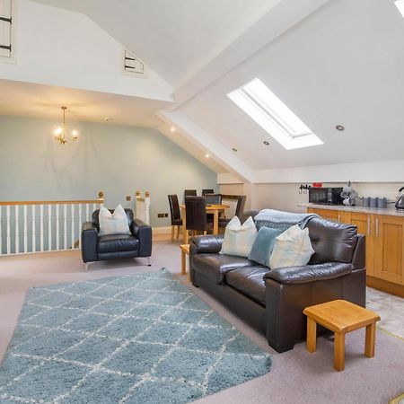 Holtby Grange Cottages 요크 외부 사진