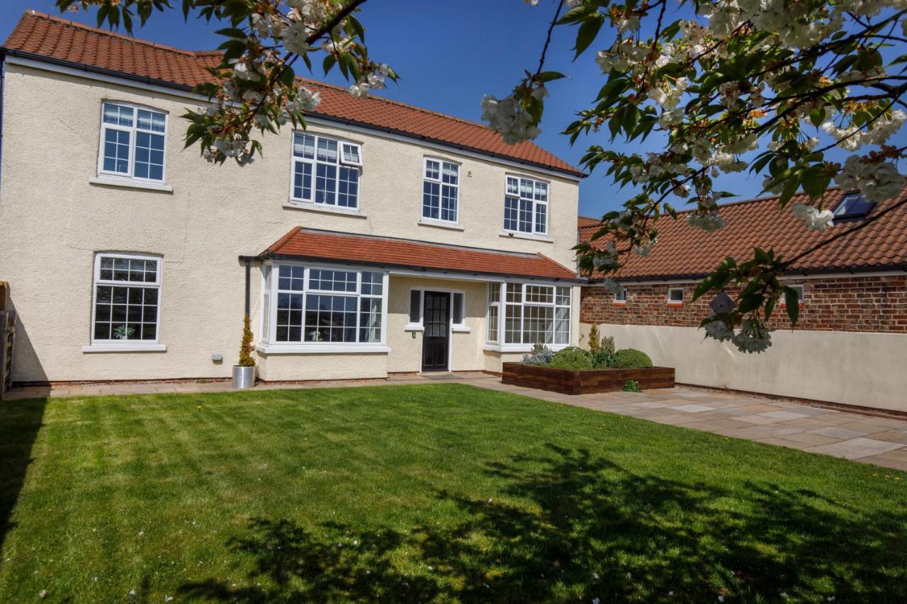 Holtby Grange Cottages 요크 외부 사진