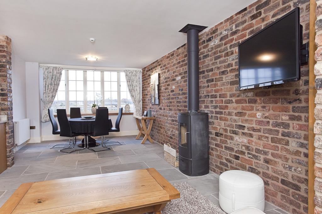 Holtby Grange Cottages 요크 외부 사진